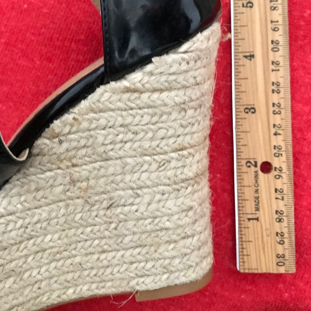 Boston Proper Sandals - Picture 4 of 5